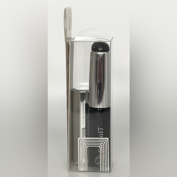 🖌️Studio 17 Silicone Lip Brush - Black, portable, best used w/ jelly pots (Fwee) - Picture 10 of 12